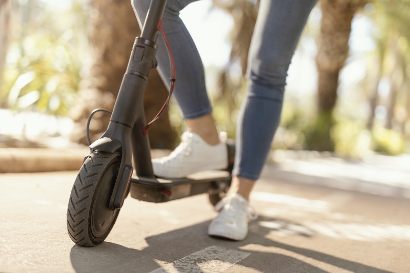 Doit-on souscrire une assurance pour sa trottinette mécanique ?